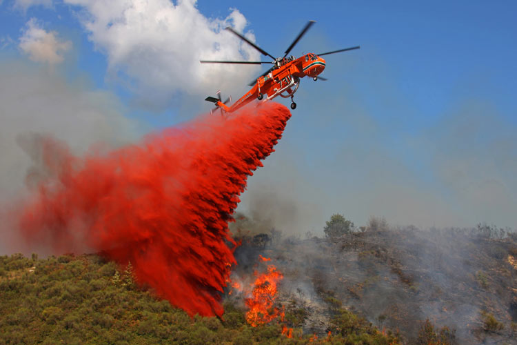 Mystery Drones Put Firefighters' Lives At Risk In Bushfire_ An S-64 in action